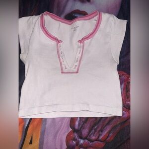 Urban Outfitters White Crop Top with Pink Trim🌸